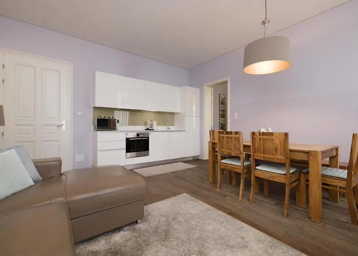 Rafael Kaiser - Premium Apartments - Contactless Check-In Apartment