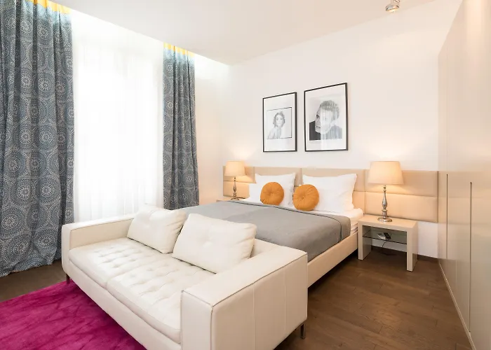 Rafael Kaiser - Premium Apartments - Contactless Check-In Apartment
