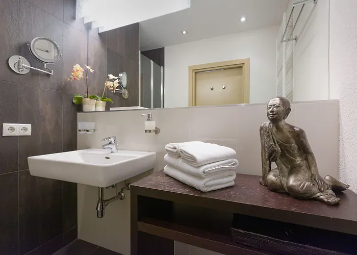 Rafael Kaiser - Premium Apartments - Contactless Check-In Apartment Vienna